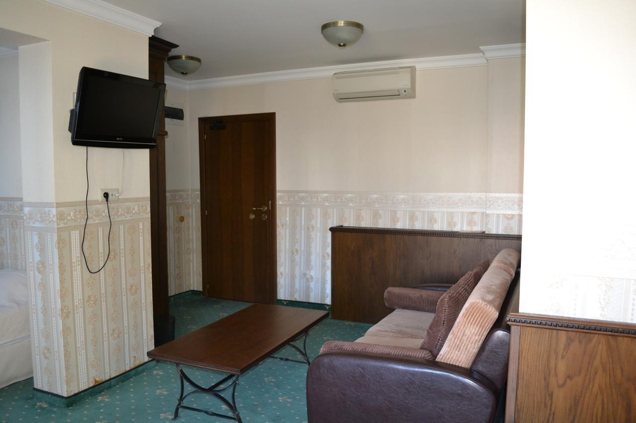 Amsterdam Hotel Софія Екстер'єр фото