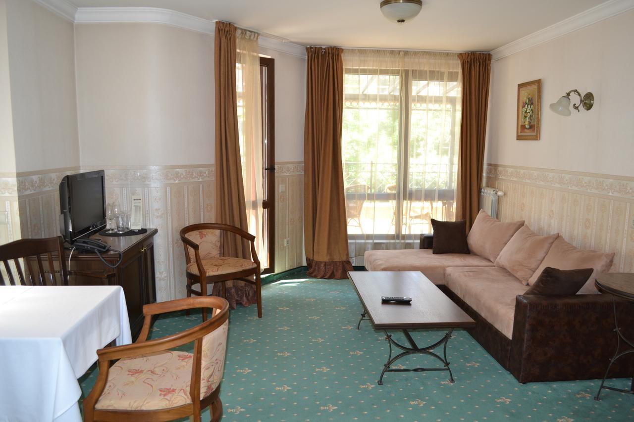 Amsterdam Hotel Софія Екстер'єр фото