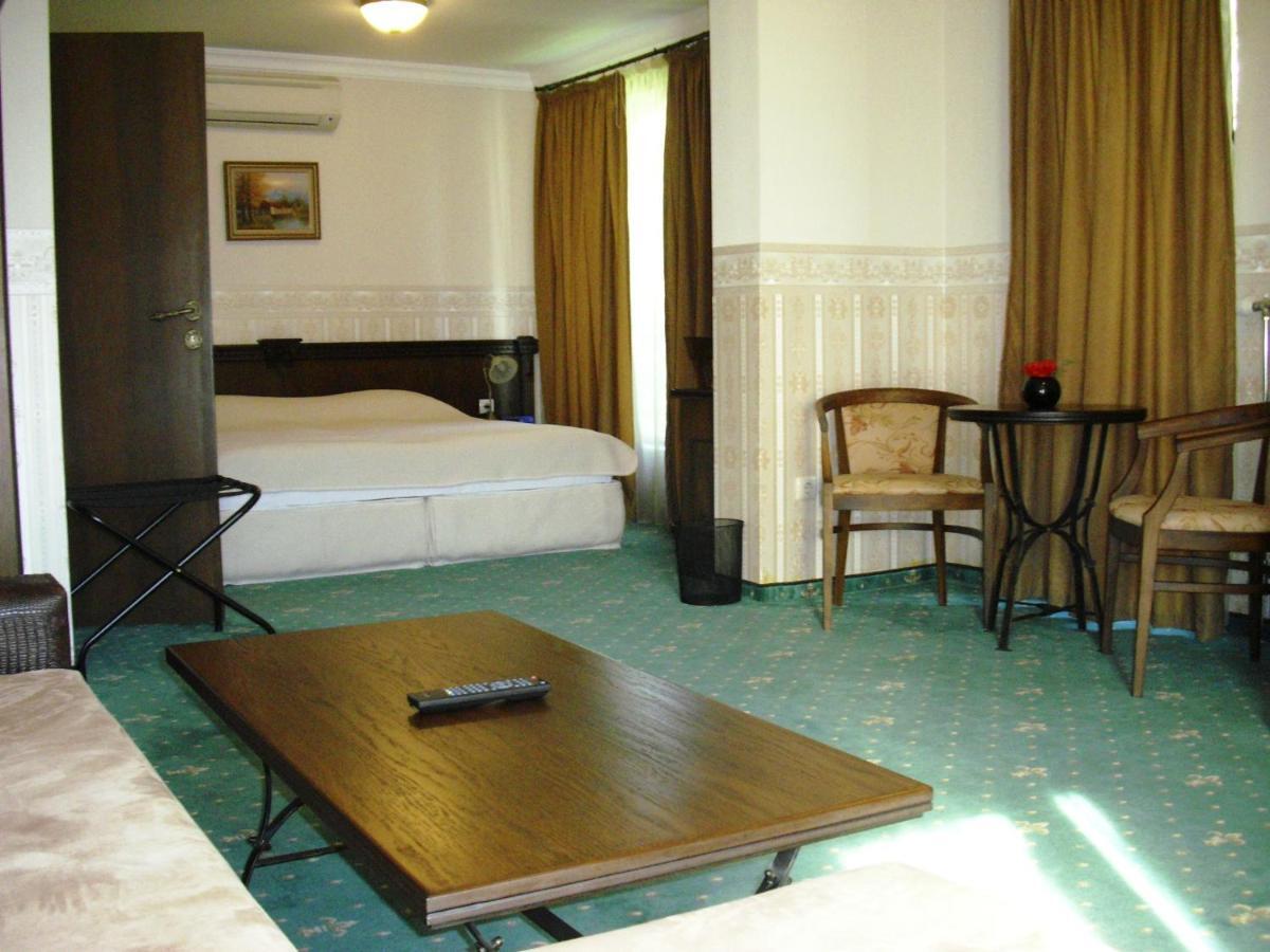 Amsterdam Hotel Софія Номер фото